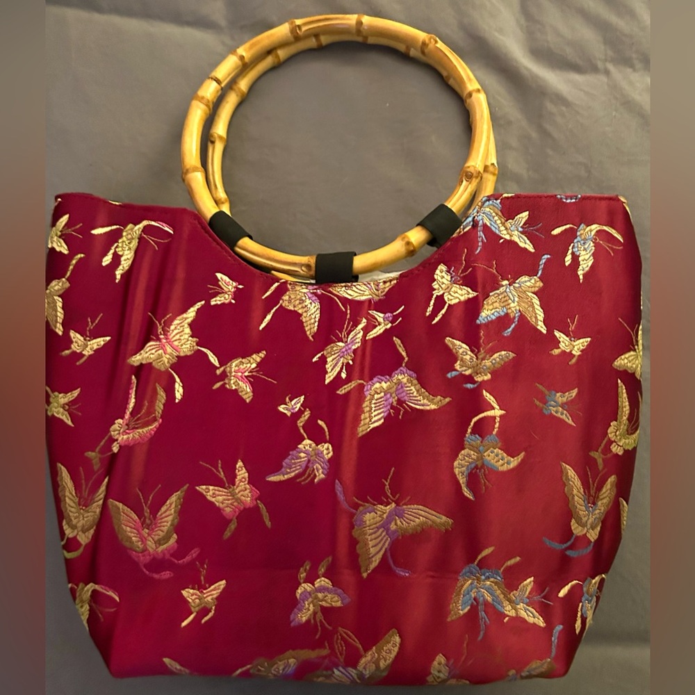 Bamboo Handle Handbag Chinese Brocade handbag, Fushia. VINTAGE